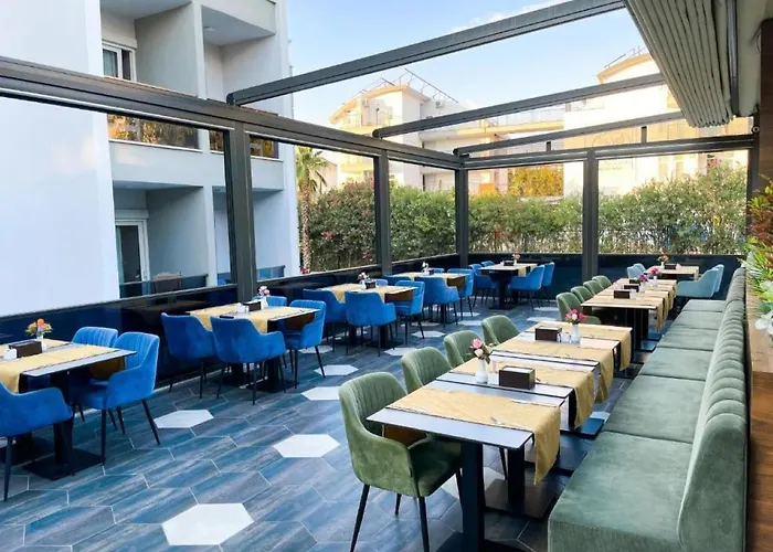 Alessia Hotel 3*