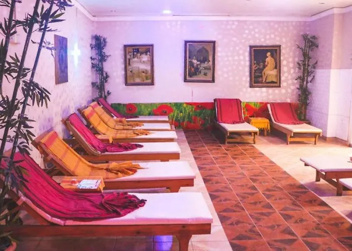 Alessia Hotel 3*