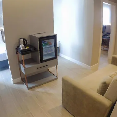 Alessia Hotel